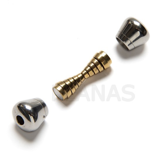 Cierre Magnetico en  Acero Inoxidable con agujero de 8mm.