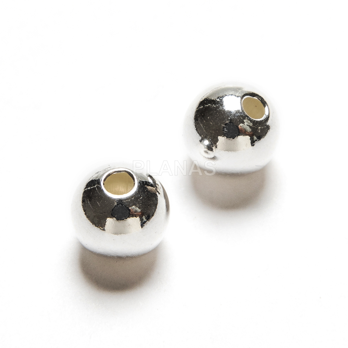 Bola 6 milímetros de prata.