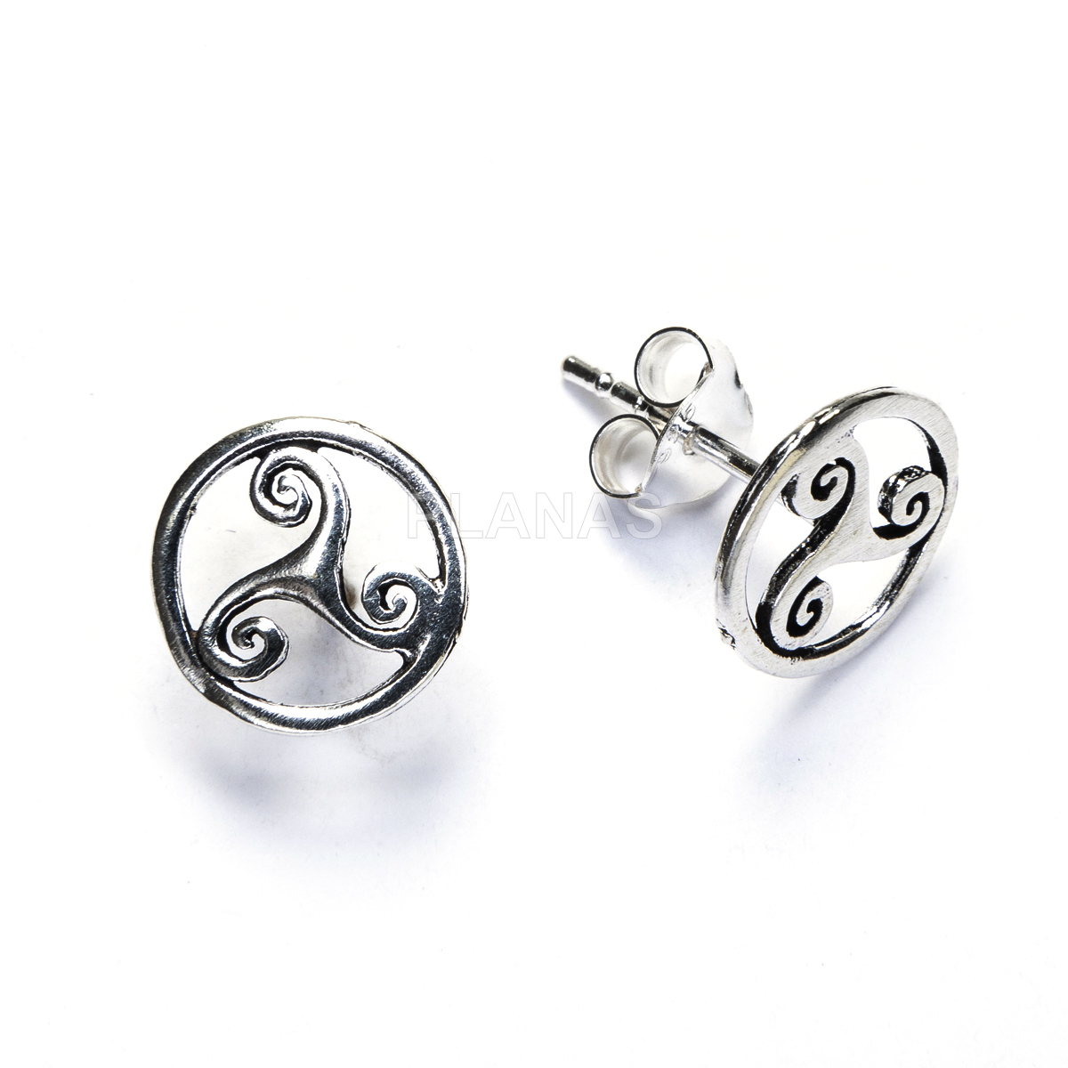 Brincos de prata de lei. triskelion.