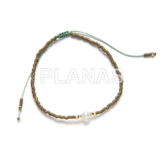 Pulsera con Nylón ajustable, cuentas Japonesas y Perla Cultivada.