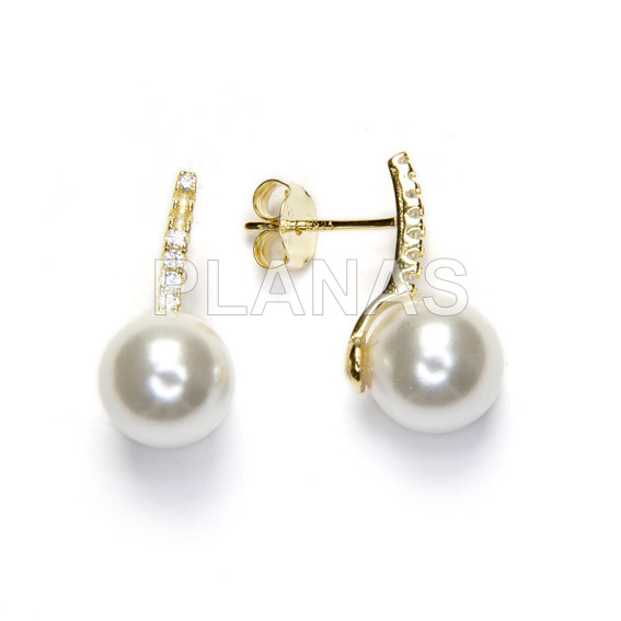 Pendientes en Plata de ley y Baño Oro con Perla de 8mm y Circonitas Blancas. 
