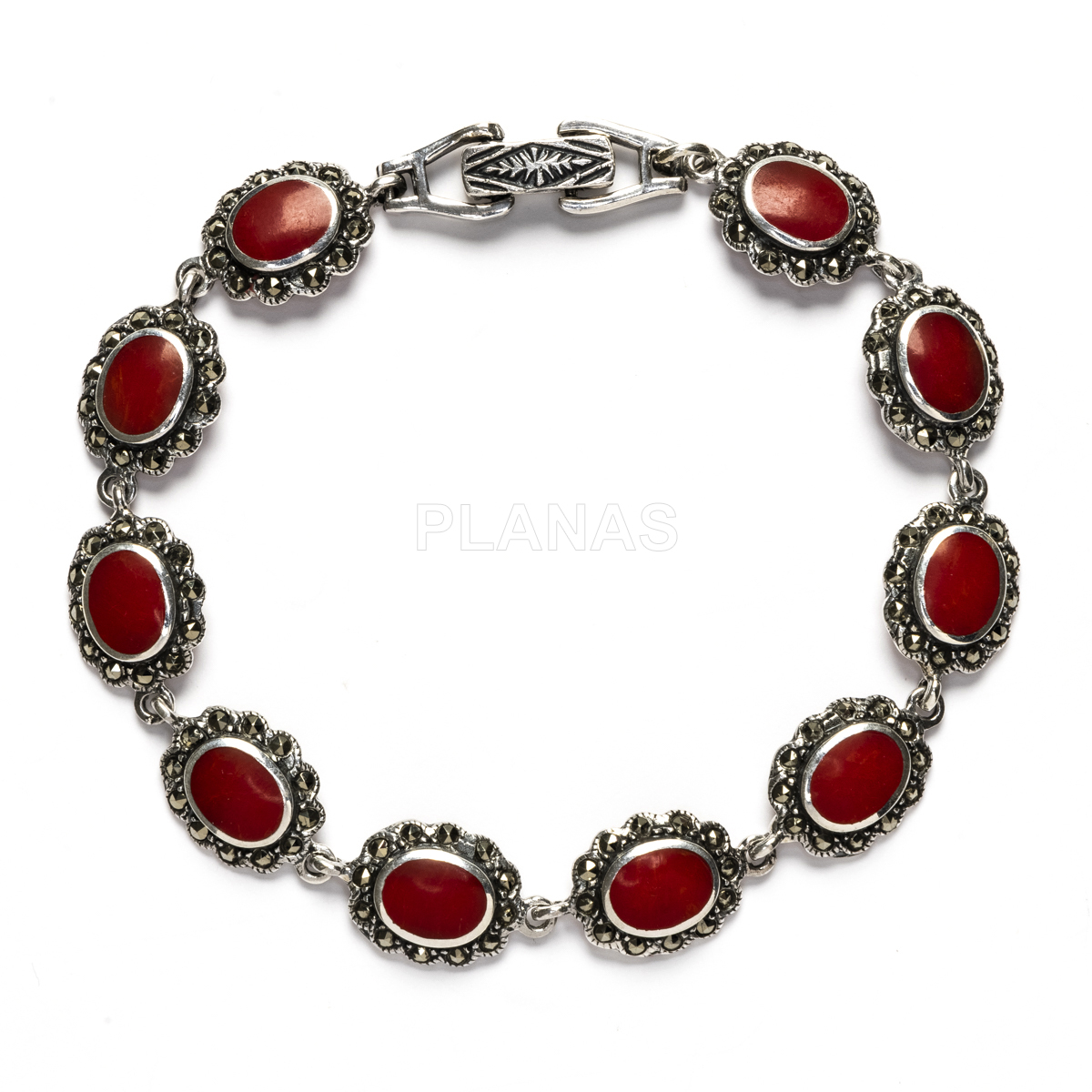 Pulseira em prata de lei e pedras marquise.