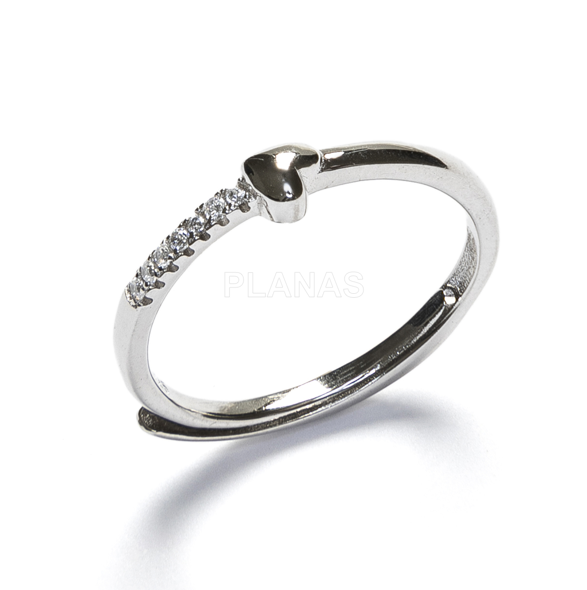 Anillo ajustable en plata de ley Rodiada y Circonitas. CORAZÓN.