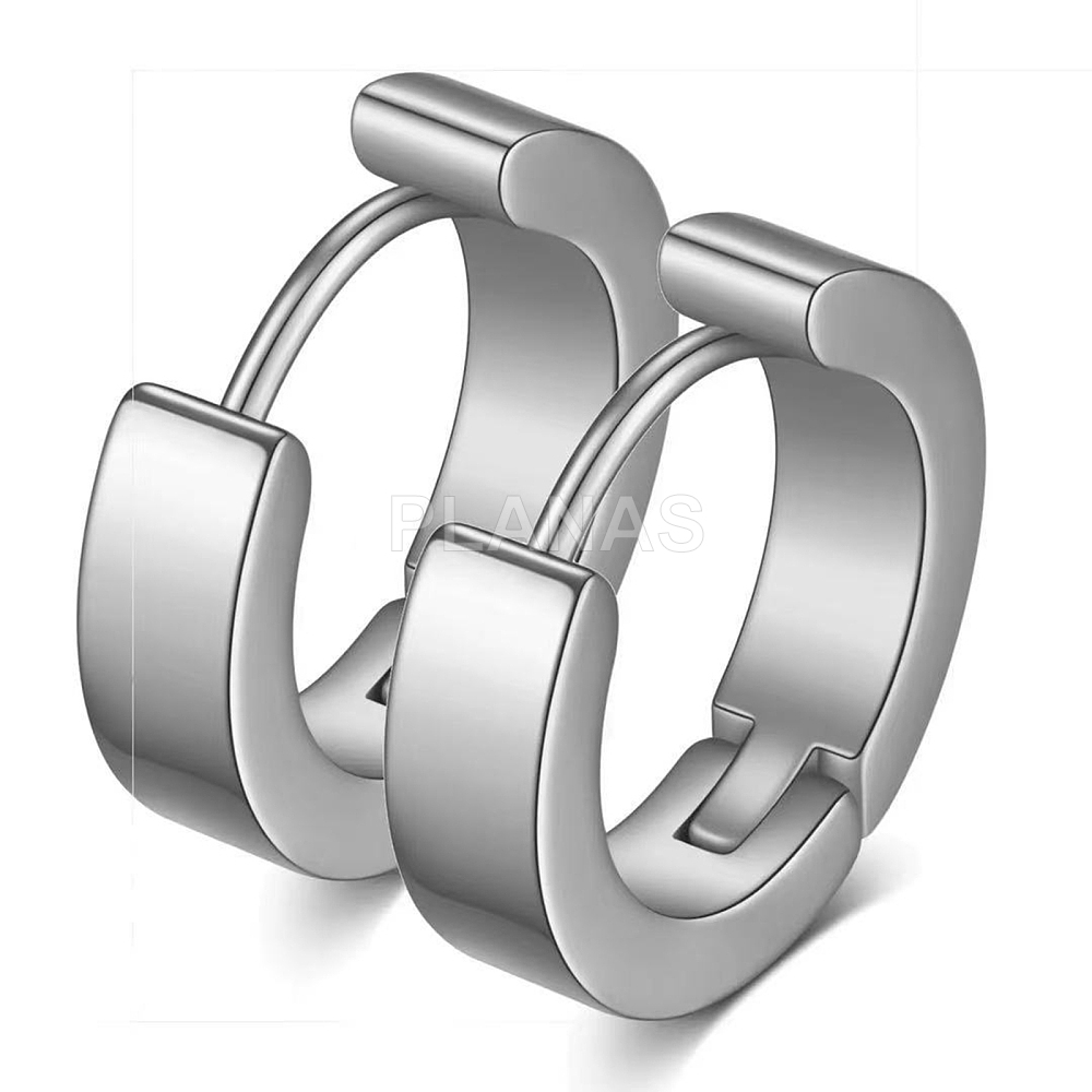 Argolas em inox 14x4mm.