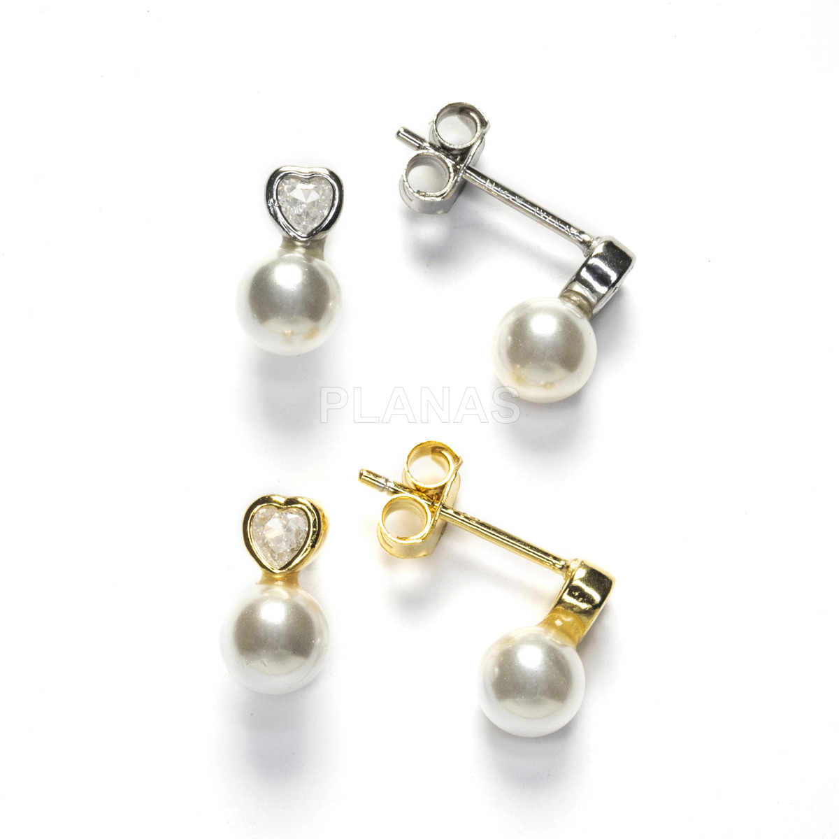 Pendientes en Plata de ley con circonitas y Perla nacarada de 5mm. CORAZÓN.