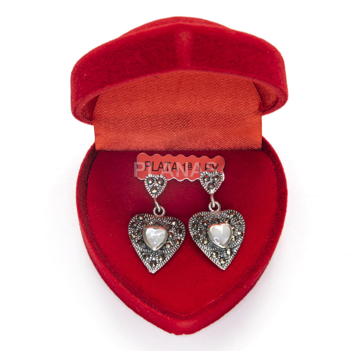 Pendientes en plata de ley y Marquesitas. CORAZÓN.