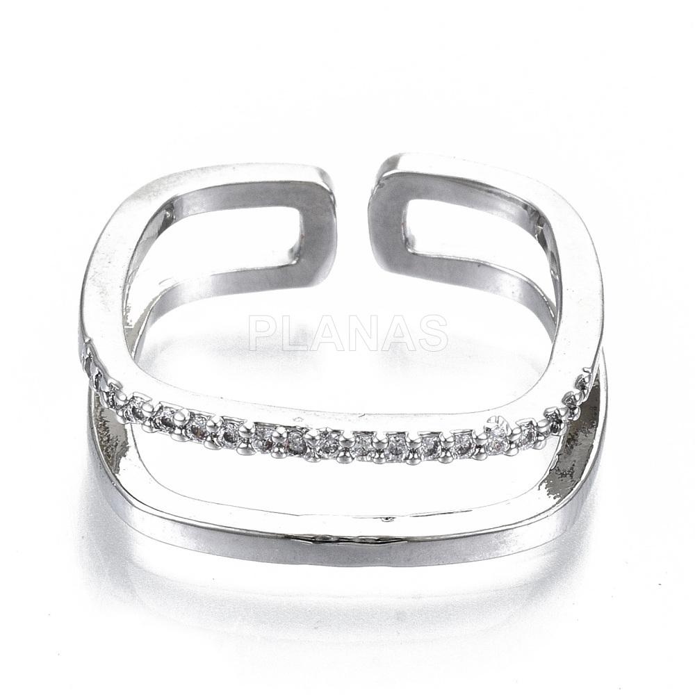 Anel de latão e zircônia. 