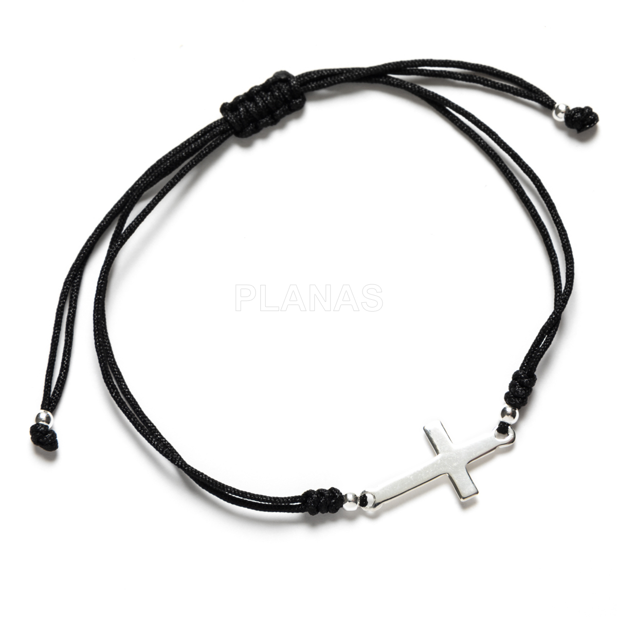 Pulsera macramé color Negro en Plata de Ley. CRUZ. 