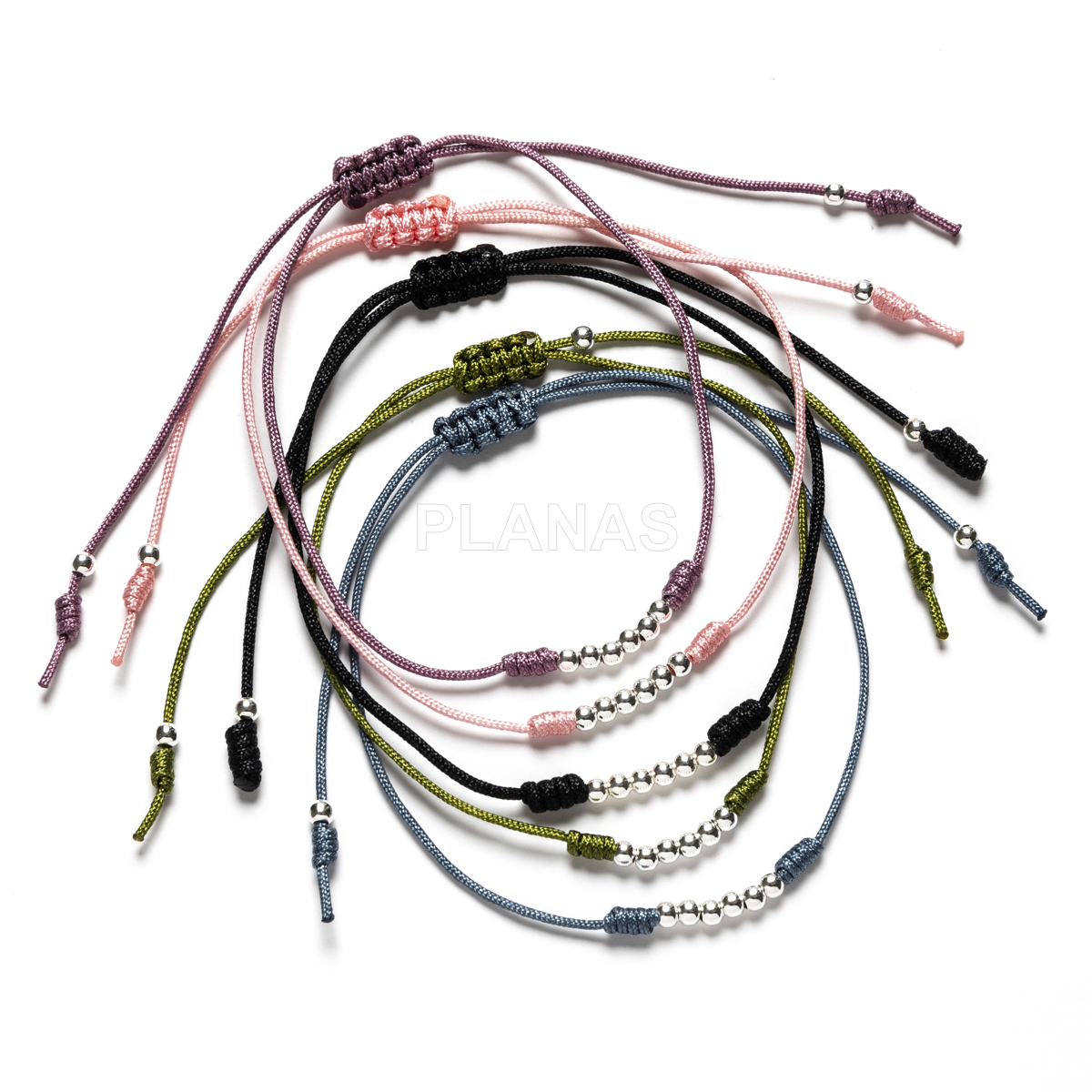 Pulseira de macramê em prata de lei. 