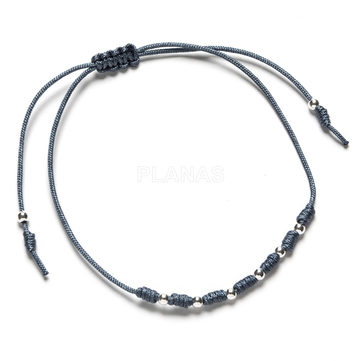 Pulseira de macramê em prata de lei. 