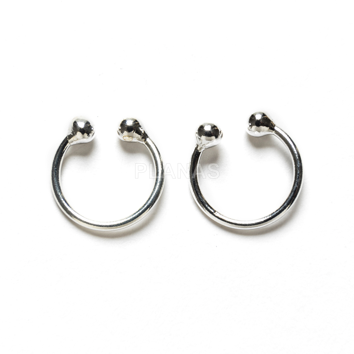 Brincos bali hoops em prata de lei. 