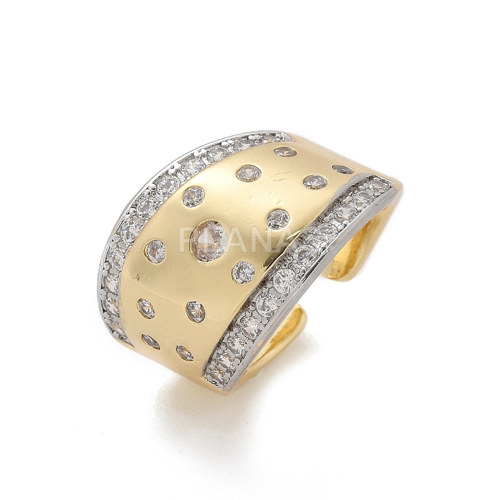 Anillo en Latón y Baño Oro con Circonitas blancas. 