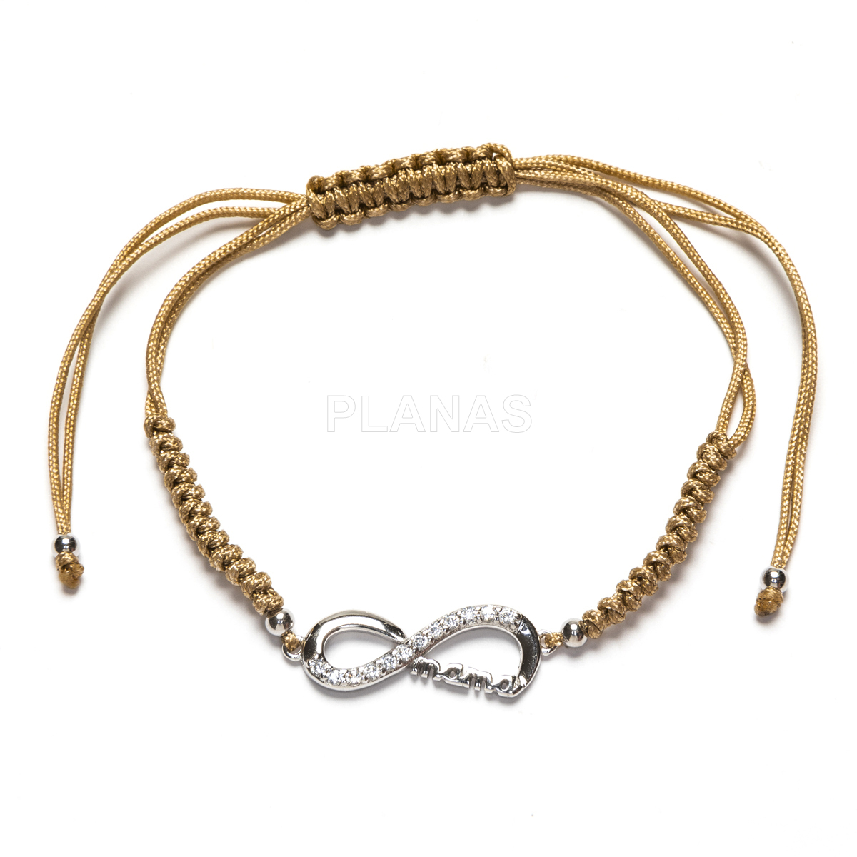 Pulseira de macramê em prata de lei em tons de bege. infinito/mãe.