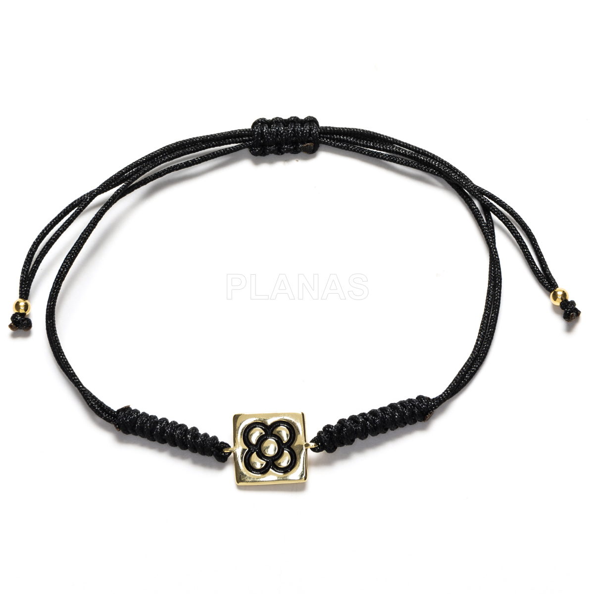 Pulseira de macramê em prata de lei. panot.