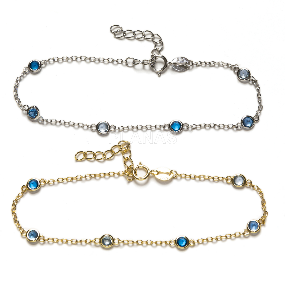 Pulsera en Plata de ley con Circonitas Azules.  