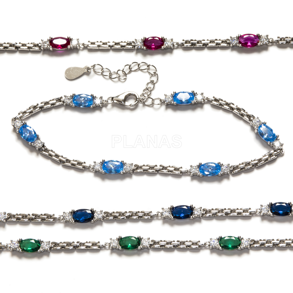 Pulseira em prata de lei com banho de ródio e zircônias.  