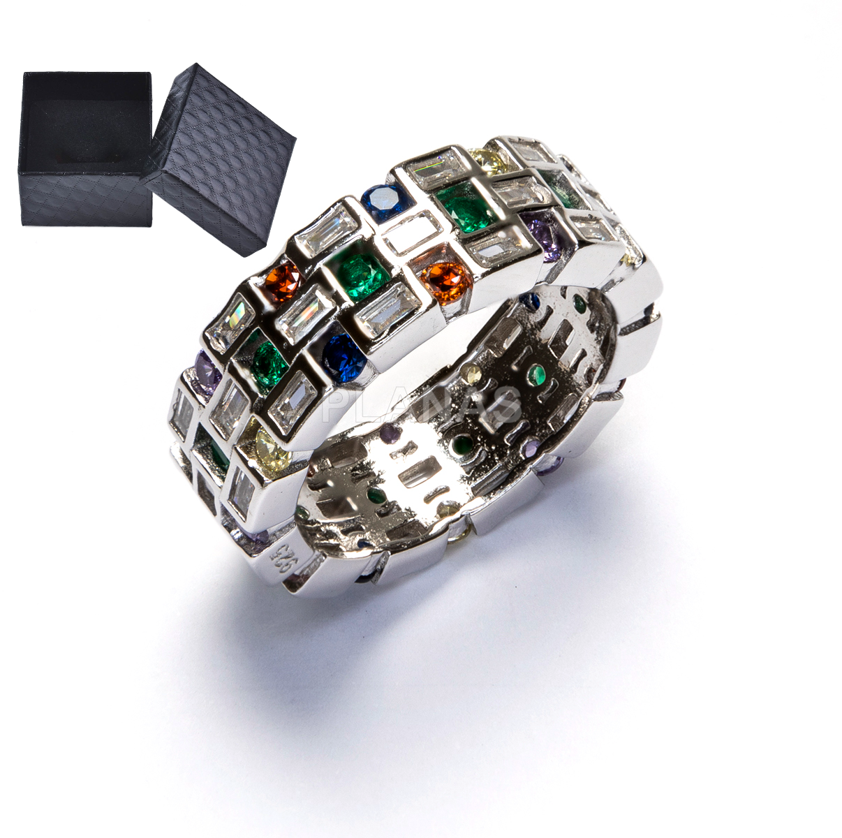 Anillo en Plata de ley Rodiada y Circonitas de colores. 