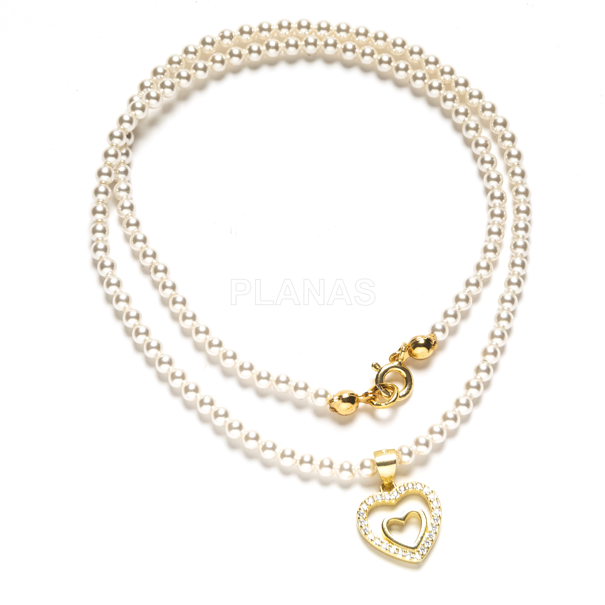 Colar em prata de lei e banhado a ouro com zircônias cúbicas de 3mm de alta qualidade e pérolas. formato de coração.