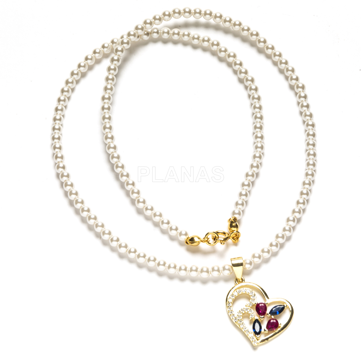 Colar em prata de lei e banhado a ouro com zircônias cúbicas de 3mm de alta qualidade e pérolas. formato de coração.