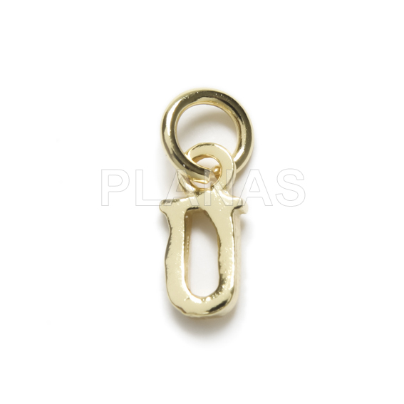 Colar de macramê preto com inicial, disponível em prata de lei e banho de ouro.