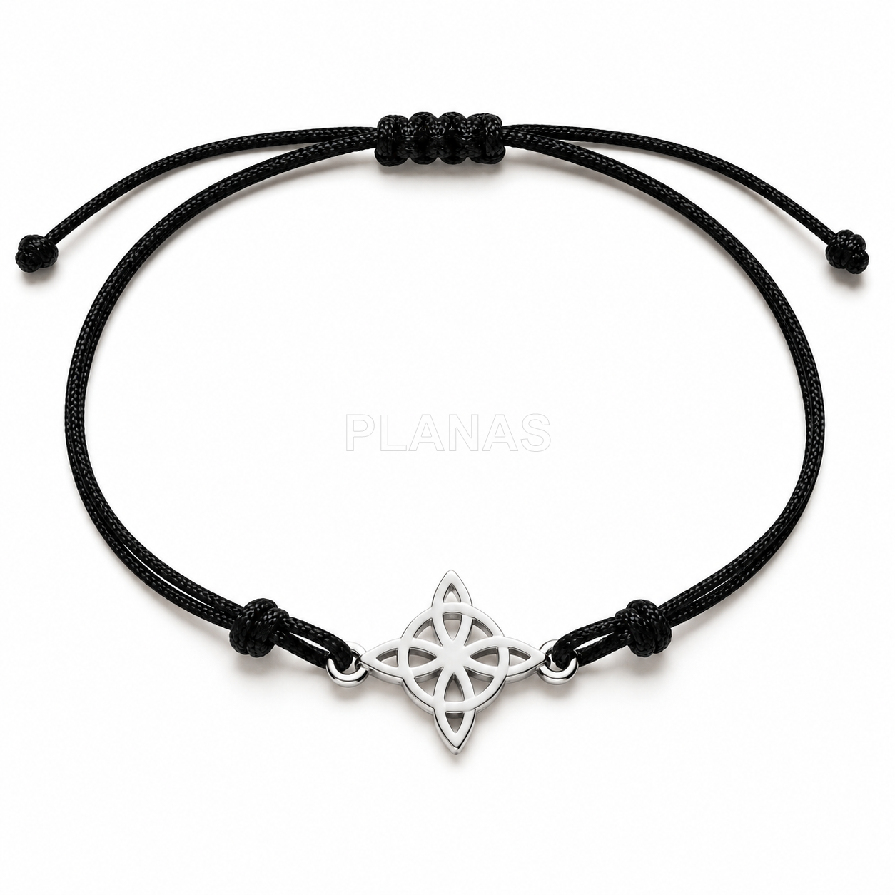 Pulsera macramé en Plata de ley . NUDO DE BRUJAS.