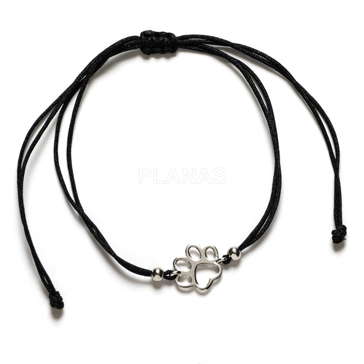 Pulsera macramé en Plata de ley rodiada. PEZUÑA.