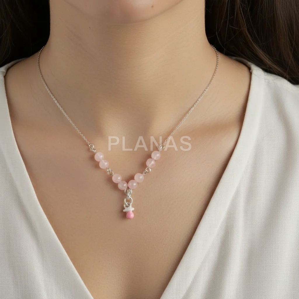 Colar em prata de lei e quartzo rosa. chupeta.