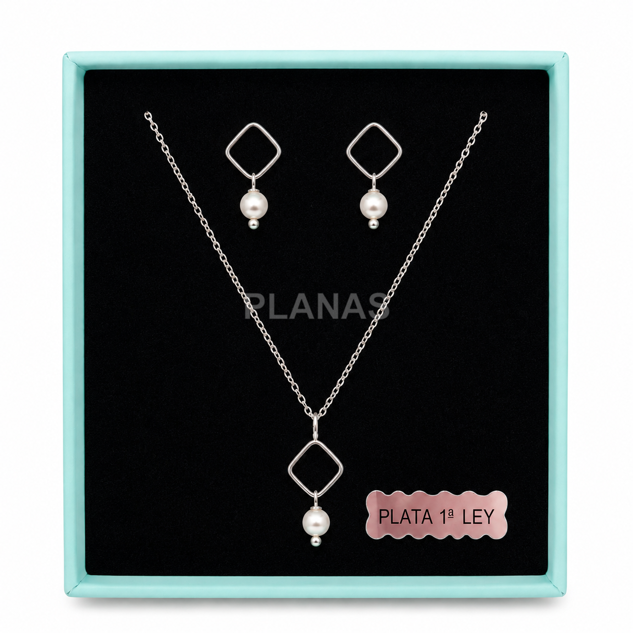 Conjunto en Plata de ley y Perla de alta calidad en 4mm.