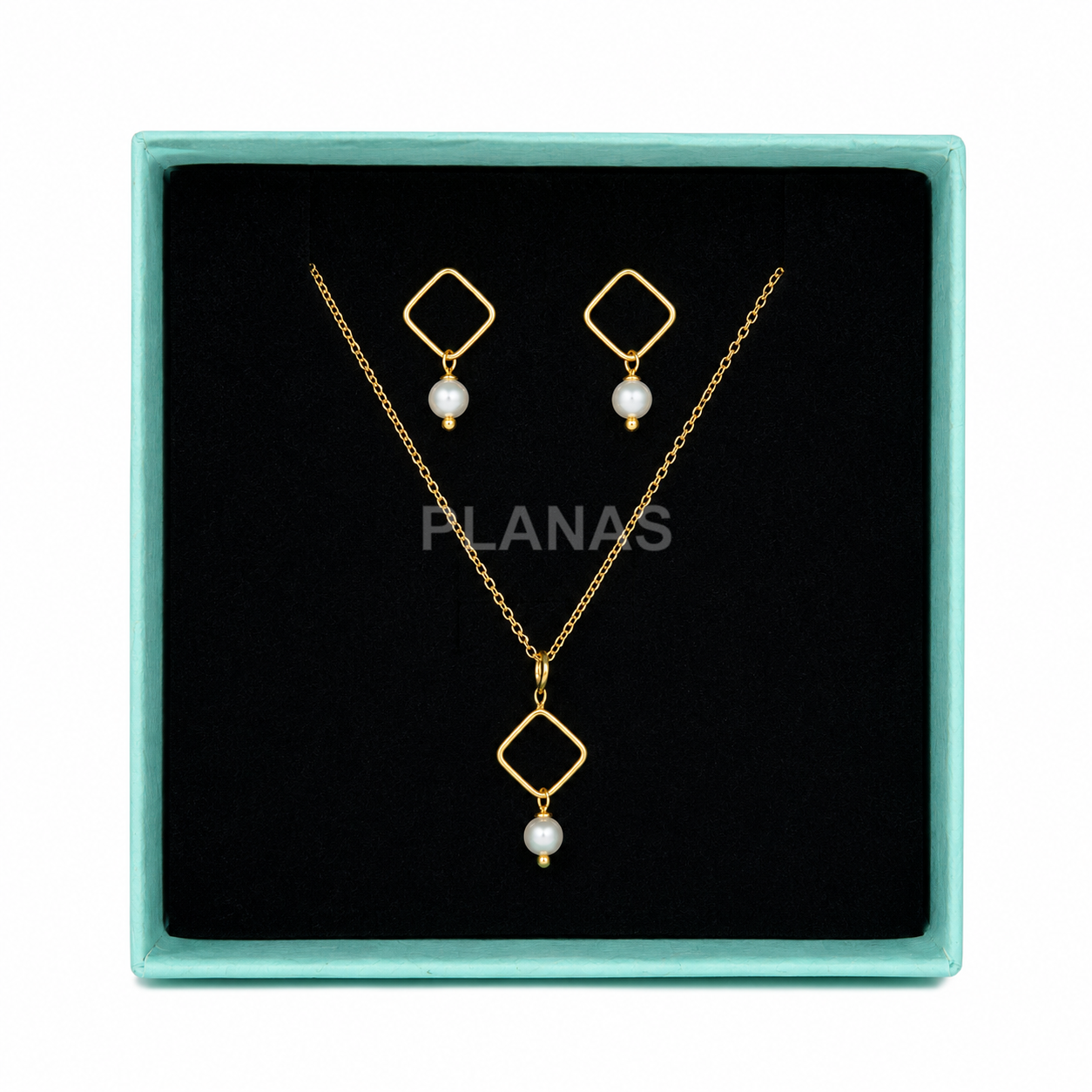 Conjunto en Plata de ley y Perla de alta calidad en 4mm.