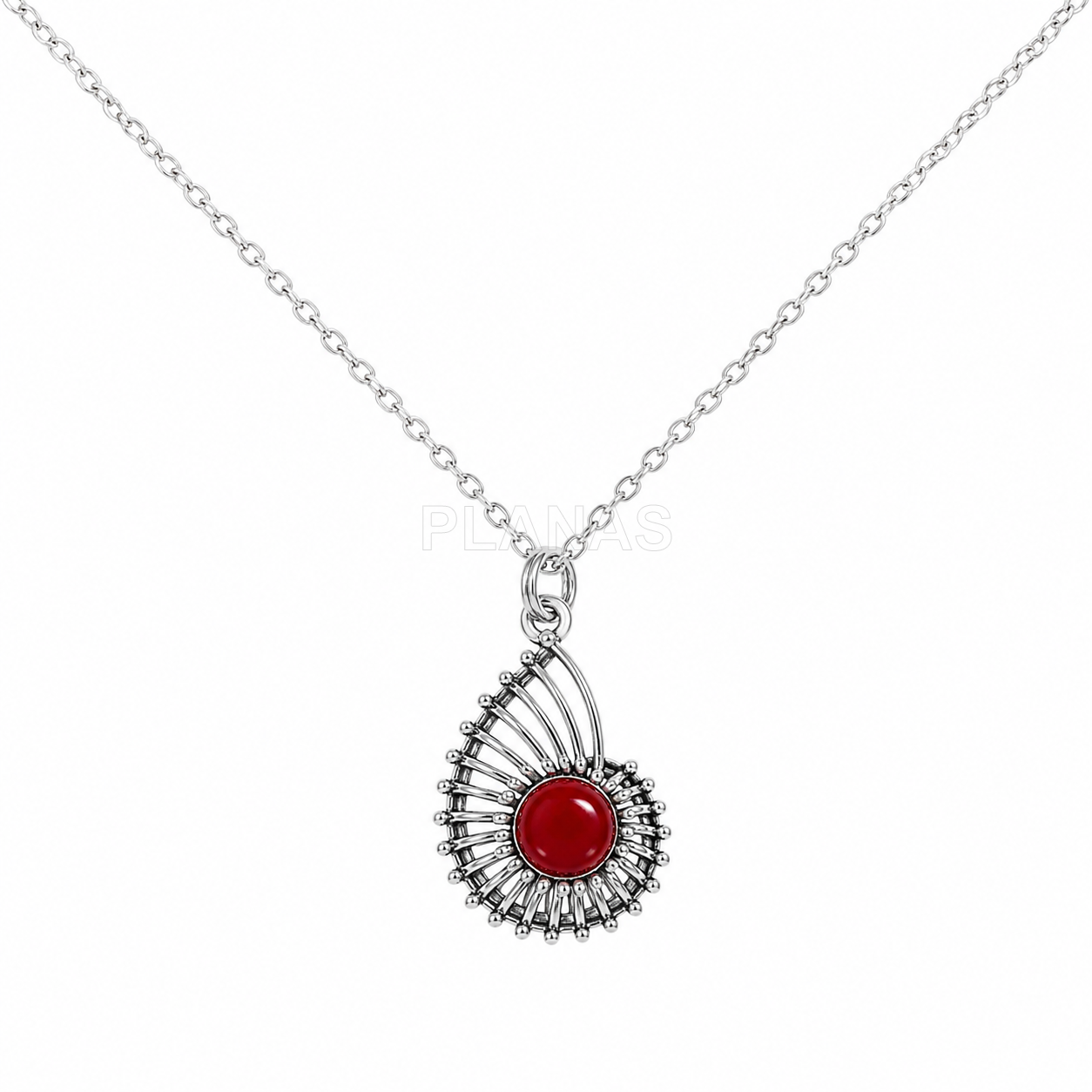 Collar en plata de ley. 