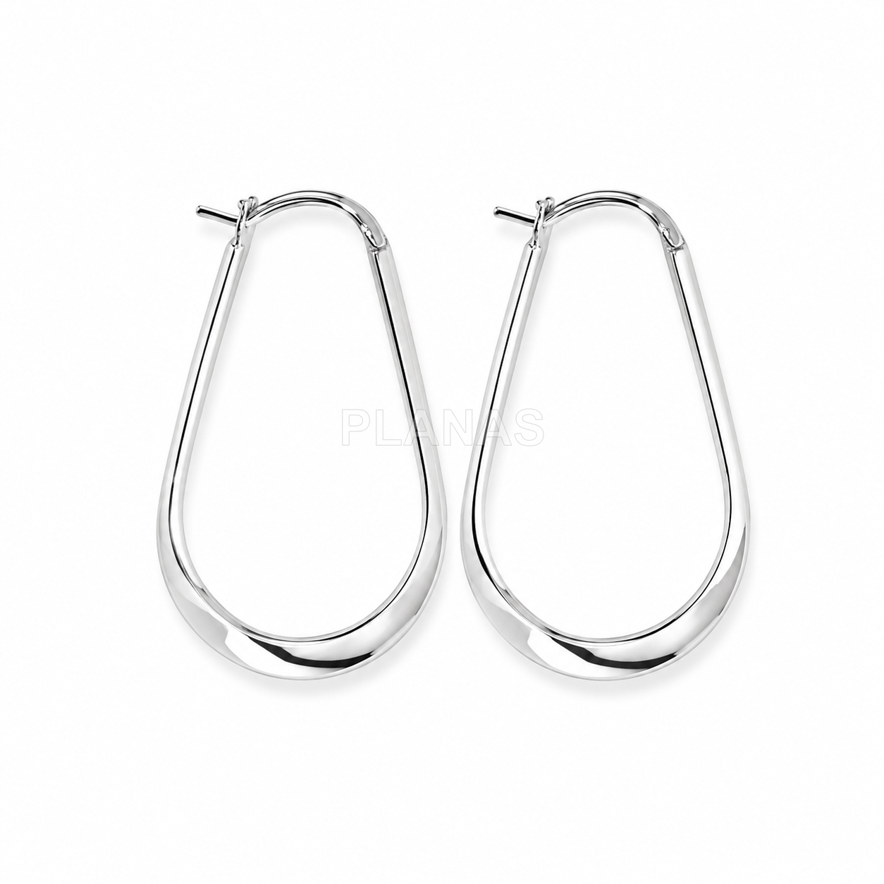 Aros en plata de ley.  