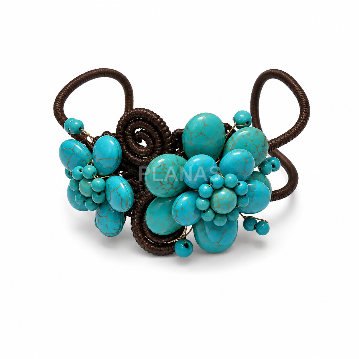 Pulsera rigida de ganchillo hecha a mano.