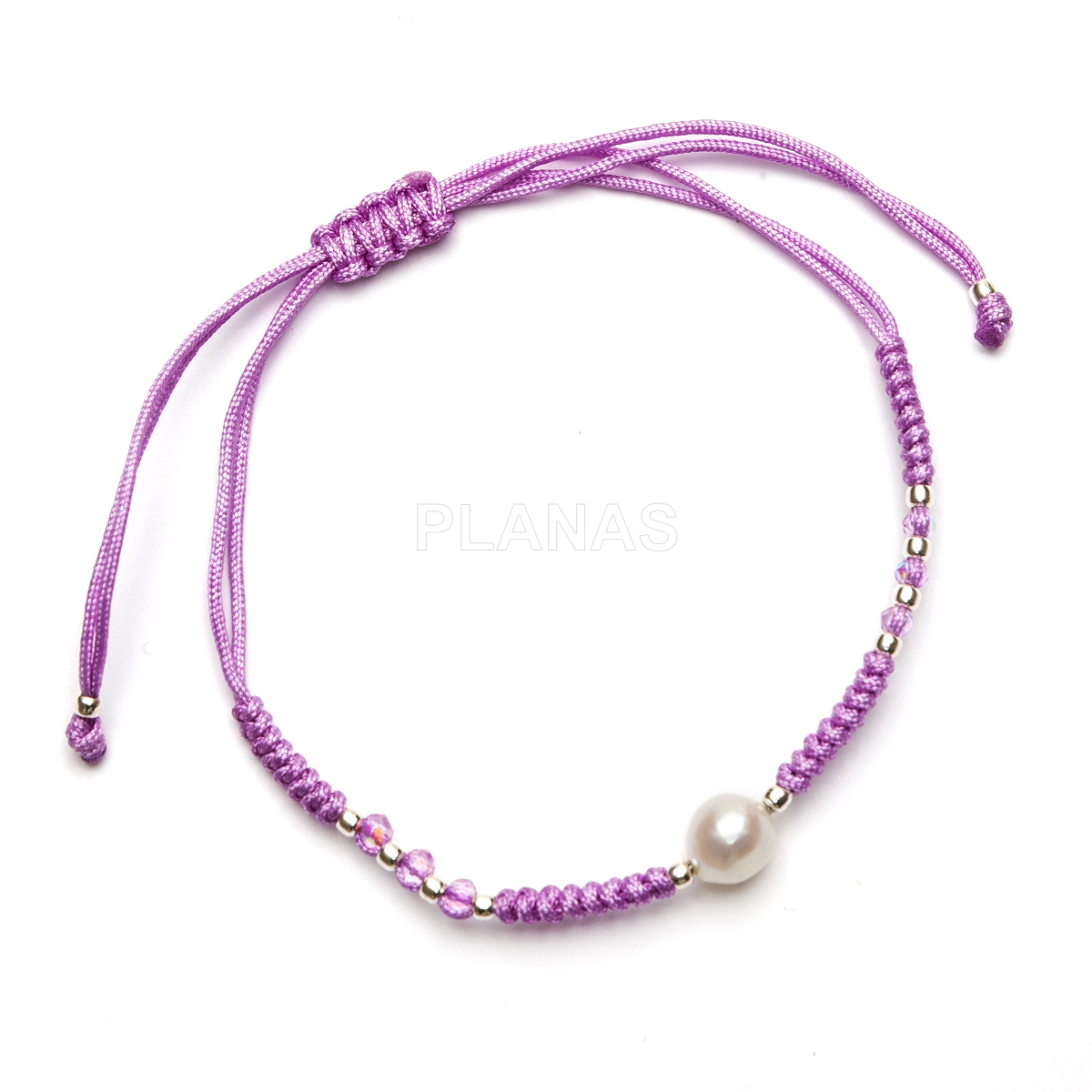 Pulseira de macramê em prata de lei e pérola cultivada. 