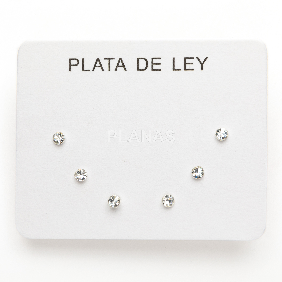 Exibição de 3 pares de brincos em prata de lei com zircônias cúbicas redondas coloridas.  