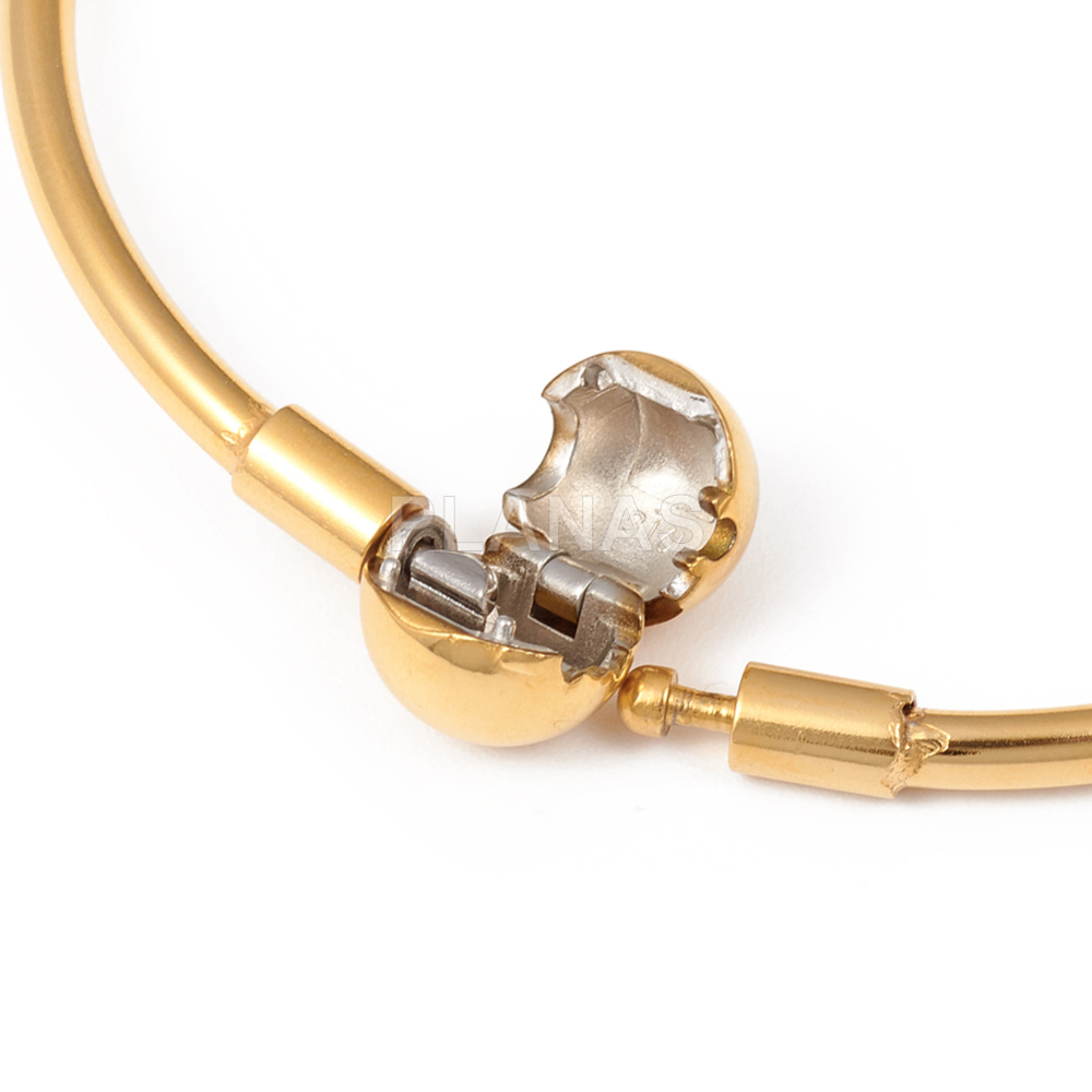 Pulsera en Acero Inoxidable 304 y baño oro.  