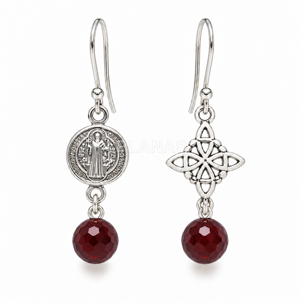 Pendientes en Plata de ley, San Benito, nudo de brujas y Jade. TRIPLE PROTECCIÓN.