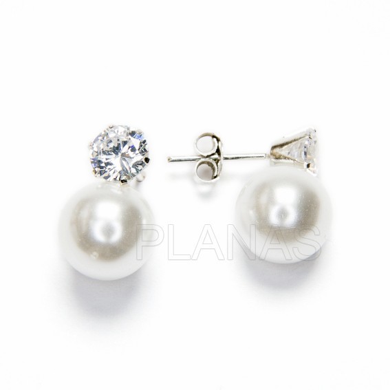 Sterling silver earrings and pearl sintetica with square zirconia.