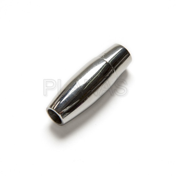 Fecho de aço inoxidável de 6 mm.