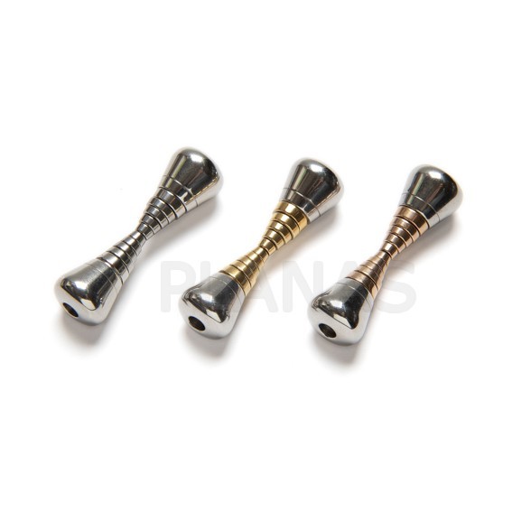 Cierre Magnetico en  Acero Inoxidable con agujero de 8mm.