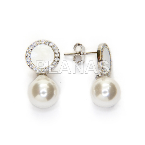 Earrings in sterling silver.