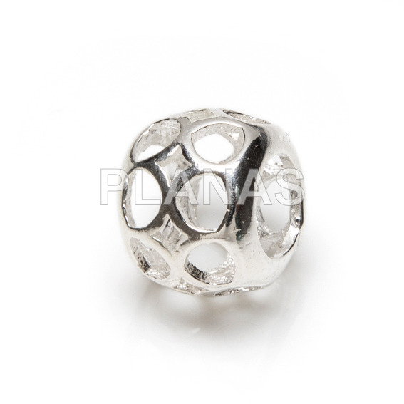 Openwork ball in sterling silver 9x7mm with 5mm hole.