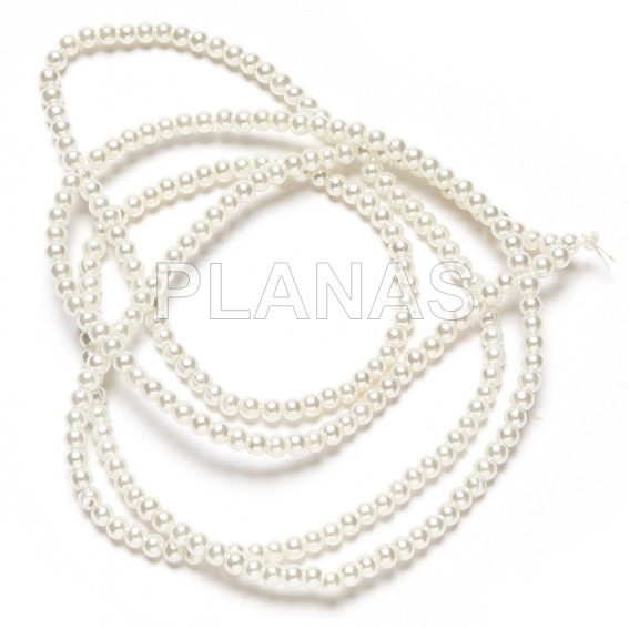 Glass pearl strip in 3.5mm, white color.