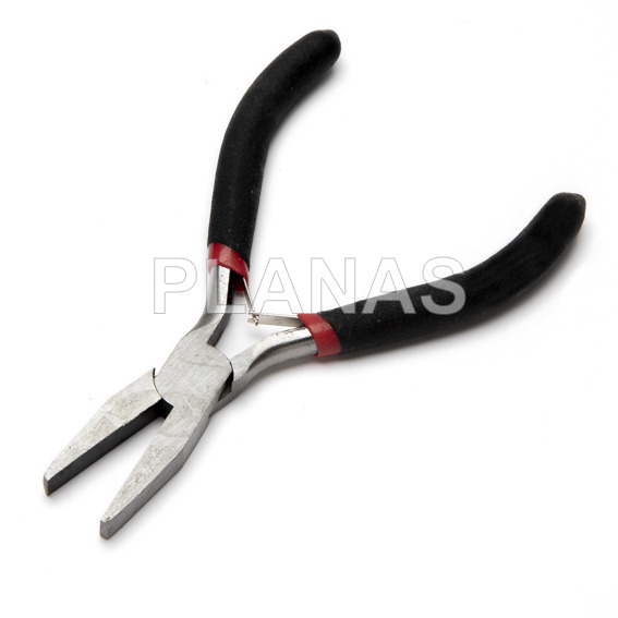 Flat pliers for jewelry