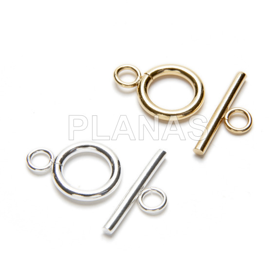 Stainless steel clasp.