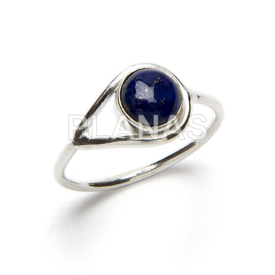 Ring in sterling silver and natural lapizlazuli.