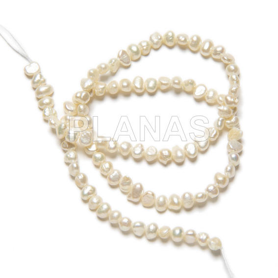 Strips of irregular cultured pearls. 4.5mm.