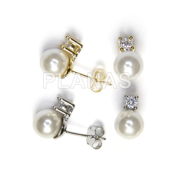 Pendientes en Plata de ley Rodiada con Perla de 7mm y Circonitas Blancas. 