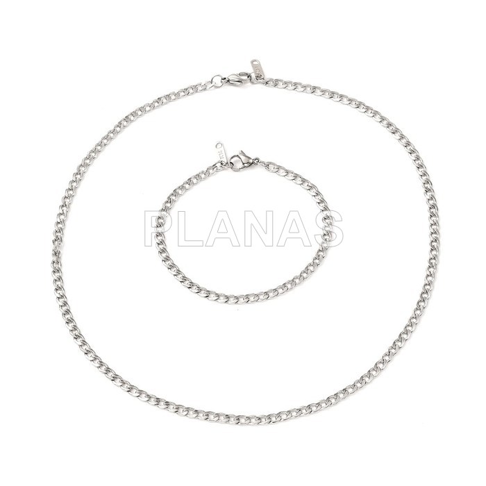 Stainless steel chain and bracelet set.