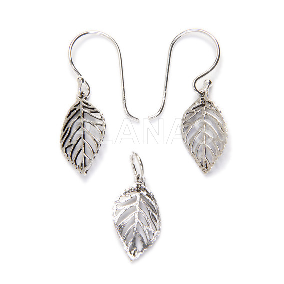 Sterling silver earrings and pendant. leaf.