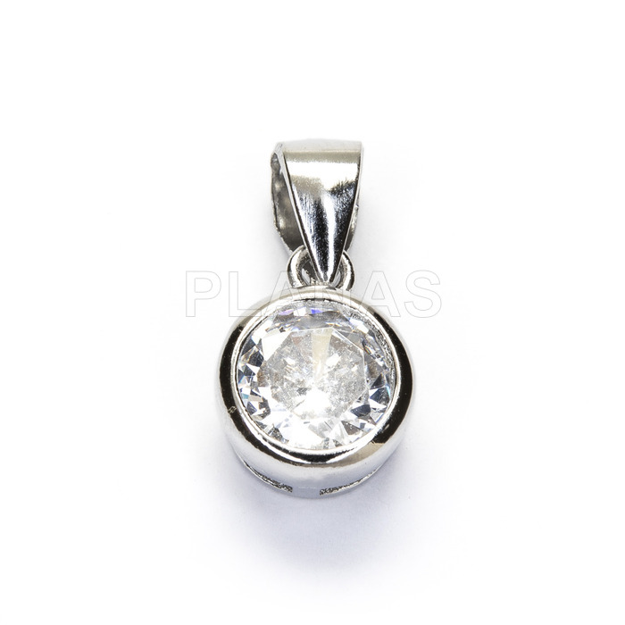 Pendant in rhodium plated sterling silver and zirconia.7mm.